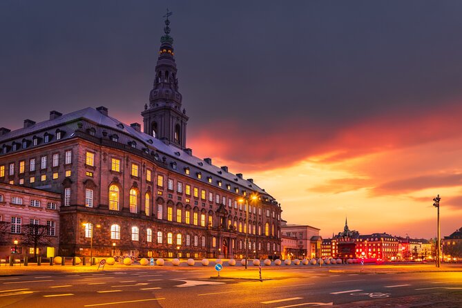 GhostWalk Copenhagen: Self-Guided Audio Experience from StoryHunt - Stop-by-Stop: Round Tower to Holmens Kirke in a Dark Copenhagen Loop