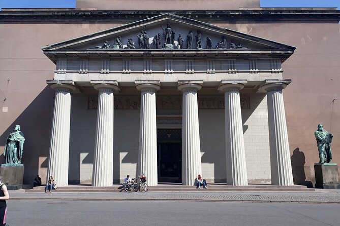Half Day Self-Guided Audio Walking Private Tour in Copenhagen - Royal sites that make sense for first-timers: Rosenborg and Amalienborg