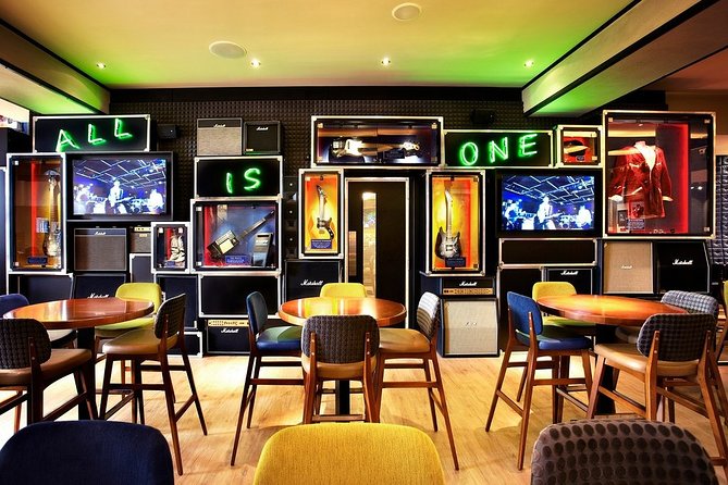 Hard Rock Cafe Copenhagen with Set Menu for Lunch or Dinner - What You Actually See While You Wait: Memorabilia That Feels Personal