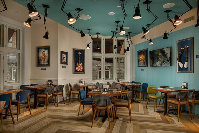 Hard Rock Cafe Copenhagen with Set Menu for Lunch or Dinner - Logistics That Matter: Duration, Group Size, and Location