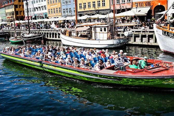 Private Copenhagen Walking and Boating Tour - The structure: private guiding on land, then a one-hour canal view