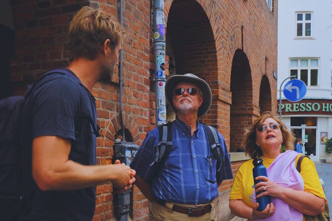 Private Sights & Gems Tour: Old Town, Nyhavn, with a Local Host - Nyboder’s Memorial Rooms: maritime family life you can actually picture