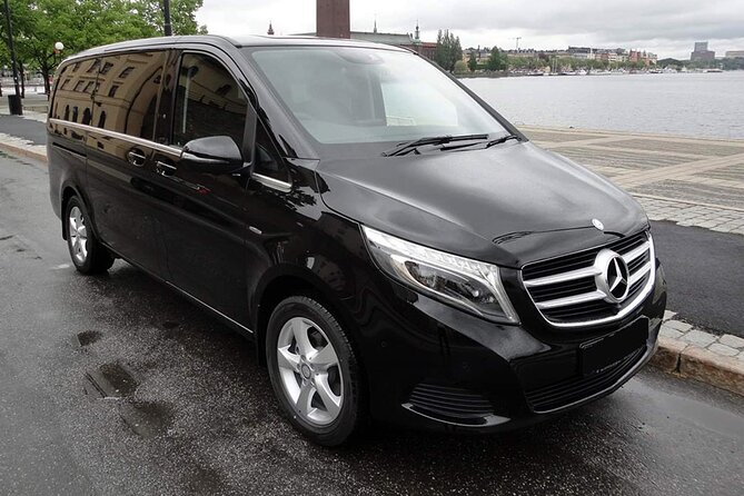 Private transfer Copenhagen airport, Port to or from the city - Why a Private Transfer Beats Taxi Chaos in Copenhagen