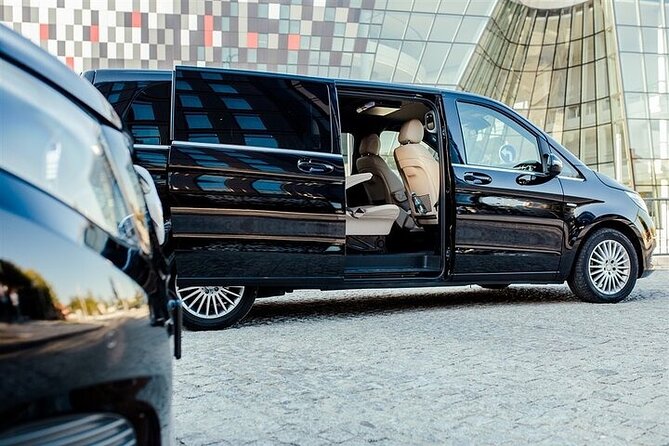 Private Transfers in Copenhagen – to/from airport or hotel - Beyond Copenhagen, to Kastrup and Malmö