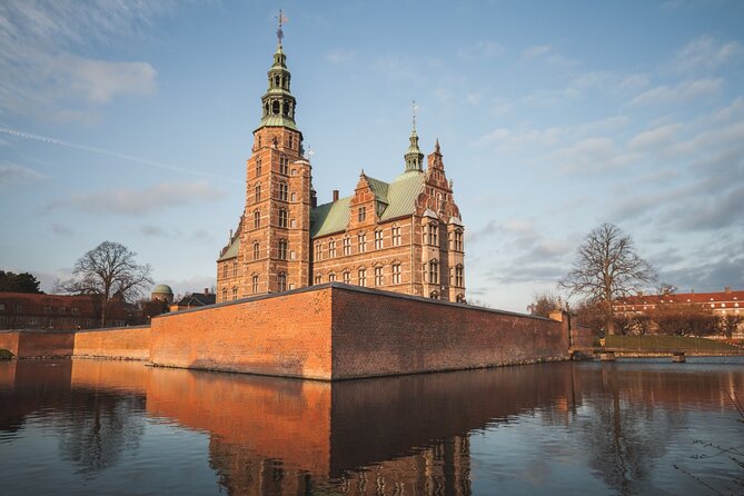 Round Tower, Rosenborg Castle and Old Town Copenhagen Tour - Price and logistics: what you’re really paying for