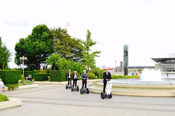 Segway Tour: Copenhagen Christmas Cruise - Gefion Fountain, the Citadel Exterior, and the Final Return With a Hot Drink