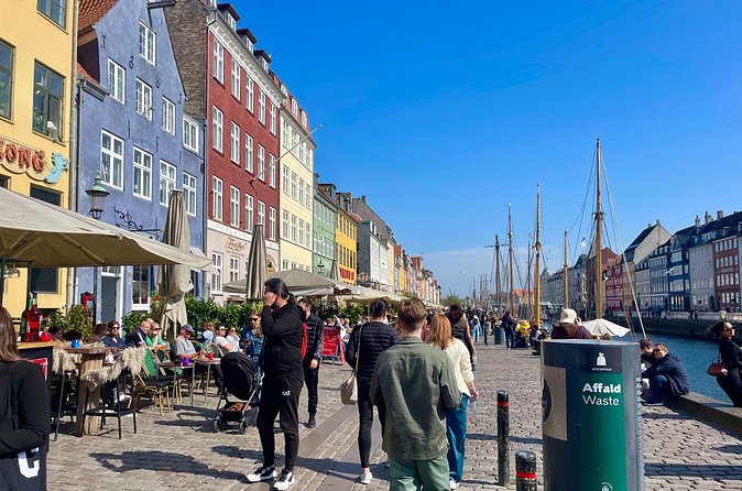 Sightseeing Tour In Copenhagen, 10+ Beautiful Landmarks - Christiansborg Palace on Slotsholmen, political power in one stop