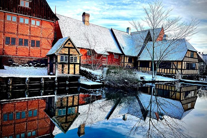 Unique Christmas Market in the Old Town Museum - Key moments that make this trip worth it