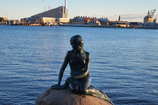 Walk & Canal Tour: Copenhagen Highlights + Changing of the Guards - Key highlights you’ll actually feel on this tour