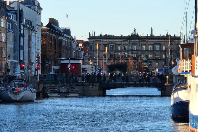Walk & Canal Tour: Copenhagen Highlights + Changing of the Guards - Christiansborg Palace, Denmark’s power center in one compact stop