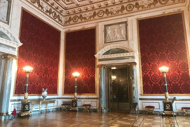 walking tour - Copenhagen and Christiansborg 3 hours - Who this tour suits best